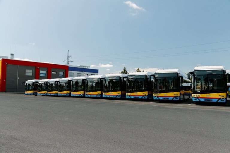 Autobusy elektryczne Płock. Miasto kupi kolejne zeroemisyjne pojazdy dla Komunikacji Miejskiej
